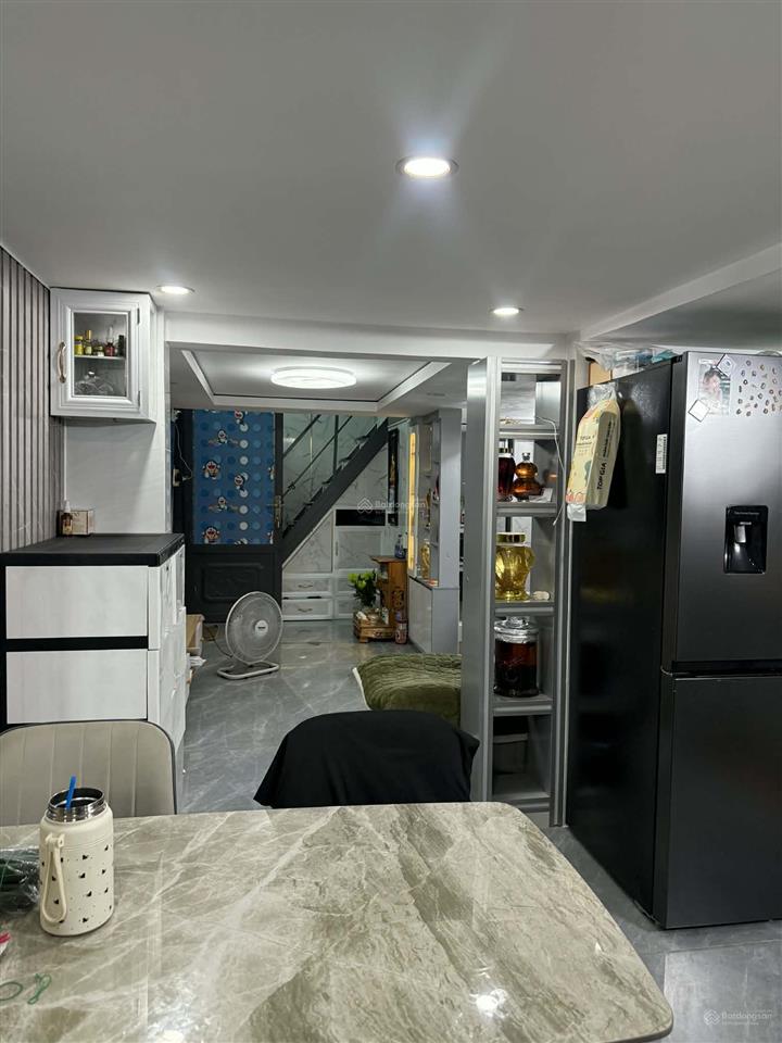 Căn hộ becamex hòa lợi. đã decor lên đến 76 m².( 2pn, 2wc, pk, pb) bao sổ hồng 1,250 tỷ