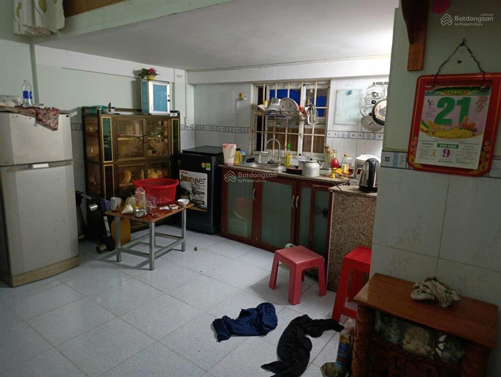 Nhà xã hội becamex mỹ phước 1, lầu 4 (100% tiền) 235 triệu, giá rẻ vì là cầu thang bộ