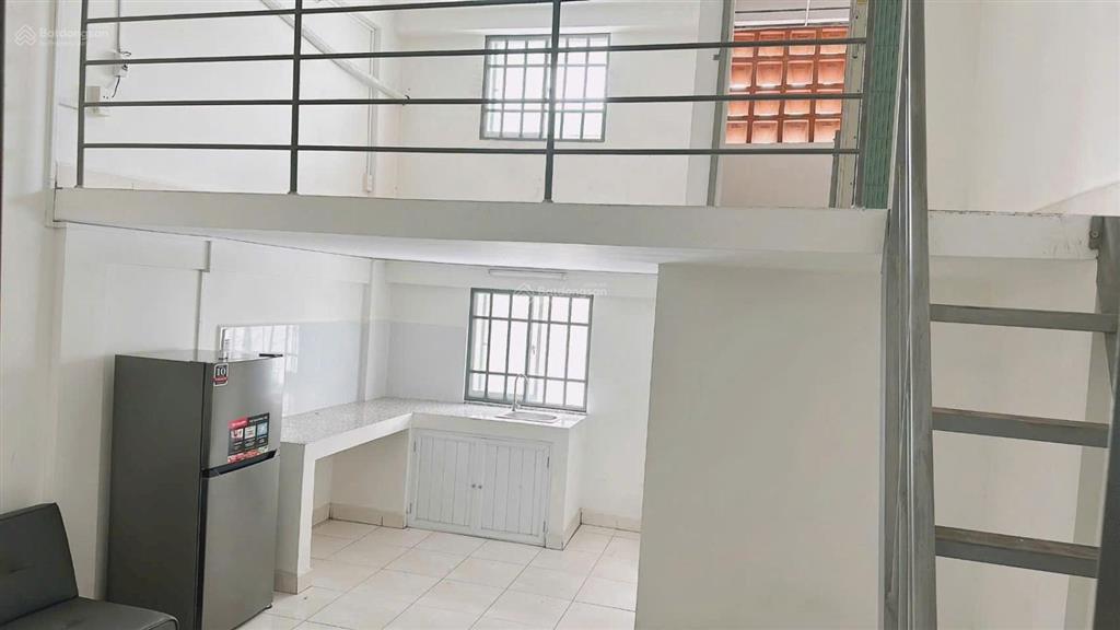 Chung cư đồng an, lầu 2 giá 275 triệu. kế hòa lợi. thuê được 2,6 triệu/tháng