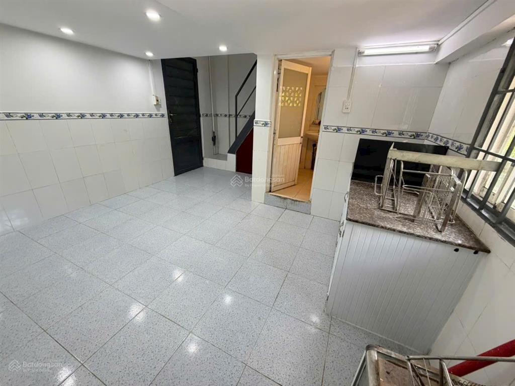 Căn hộ becamex hòa lợi, lầu 1 sổ hồng có hỗ trợ vay bank, giá 485 triệu.