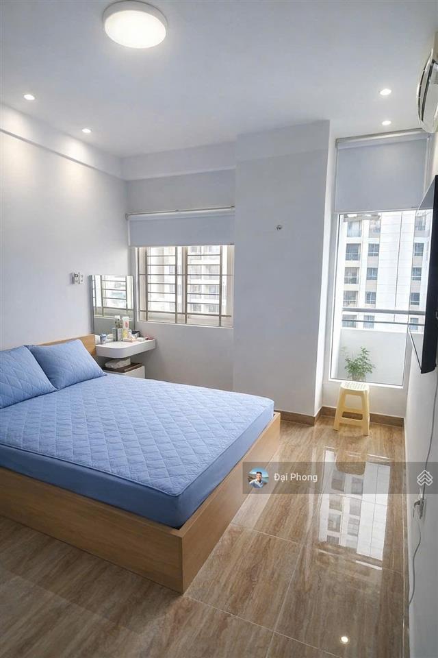 Bán chung cư orient q4  2pn 2wc 73m2  shr đầy đủ  giá 6ty3 tặng nội thất cao cấp  có ban công