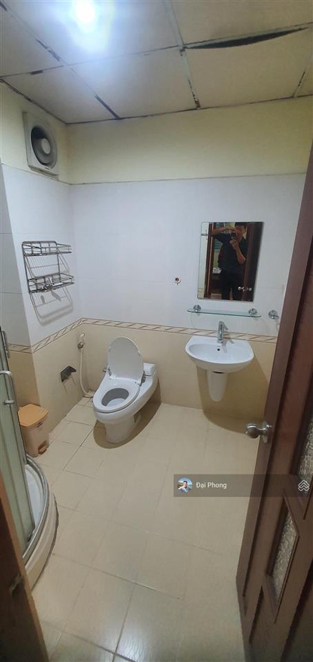 Bán căn orient q4  2pn2wc 73m2  giá 6.3 tỷ  shr đầy đủ. tặng nội thất cao cấp . 0359 933 ***