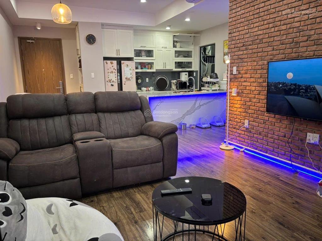 Chính chủ bán căn hộ sân vườn siêu rộng có 3 phòng ngủ