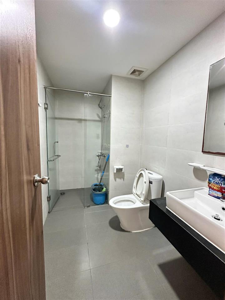 Chính chủ bán căn hộ sân vườn siêu rộng hai phòng ngủ
