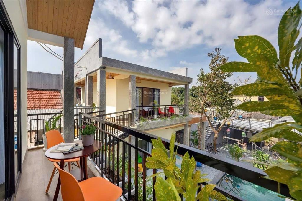 Nhà 4pn, có hồ bơi cho thuê tại khu tđc làng chài, chỉ 35tr/th 200m2