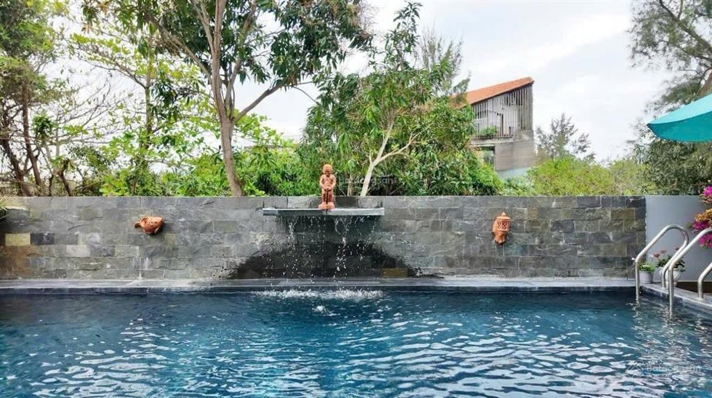 Nhà 4pn, có hồ bơi cho thuê tại khu tđc làng chài, chỉ 35tr/th 200m2