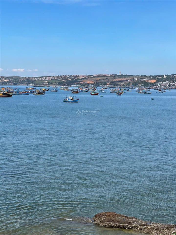 Bán mảnh đất cách biển mũi né 30m diện tích 119mv