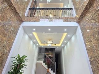 2 thoáng  phân lô phạm tuấn tài  5 tầng thang máy  ô tô đỗ tránh