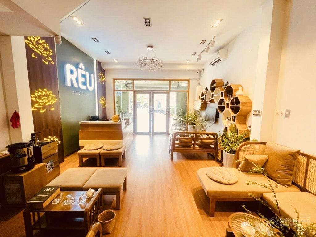 Siêu phẩm mặt tiền q.10  ngang 5m hiếm có  đang có sẵn dòng tiền spa cao cấp!