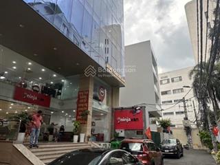 Bán toà nhà văn phòng v.i.p đường nguyễn văn trỗi, cách sân bay 10 phút. cho thuê 1.6 tỷ/năm