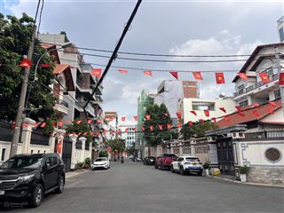 Siêu hiếm nhà 63m2 đường cách mạng tháng tám  cư xá tự do . giá tốt nhất khu vực