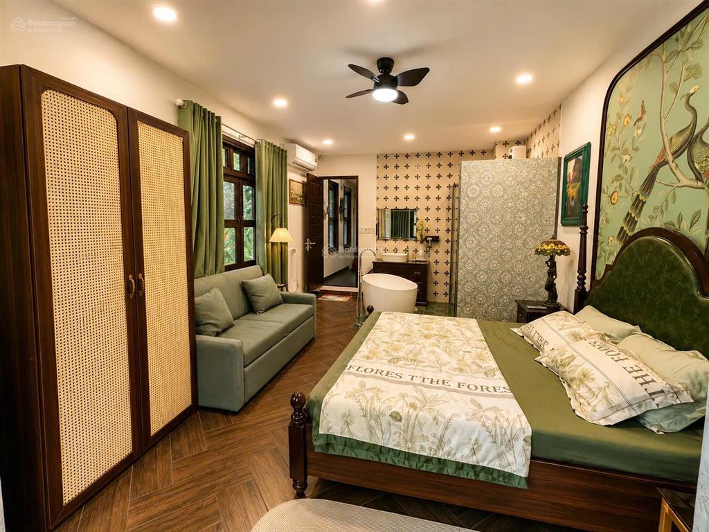 Một ngôi nhà 75m2 ấn tượng tại khu thời trang lê văn sỹ và nguyễn trọng tuyển