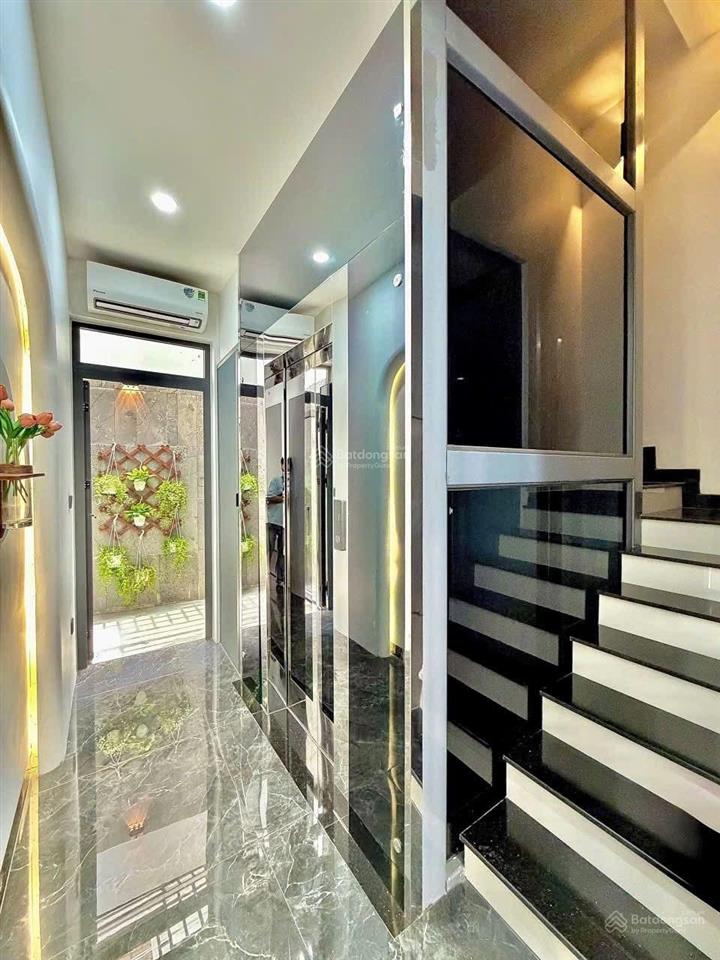 Nhà đẹp như hoa quận bình thạnh là đây  hiện đại và ấm áp
