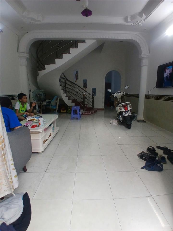 Tân phú  nguyễn sơn  55m2  hxh quay đầu  chỉ 6.5 tỷ