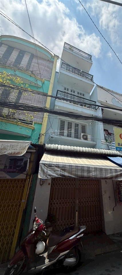 Nhà riêng đẹp, nhiều tiện ích tại lạc long quân, 6,35 tỷ, 30 m2