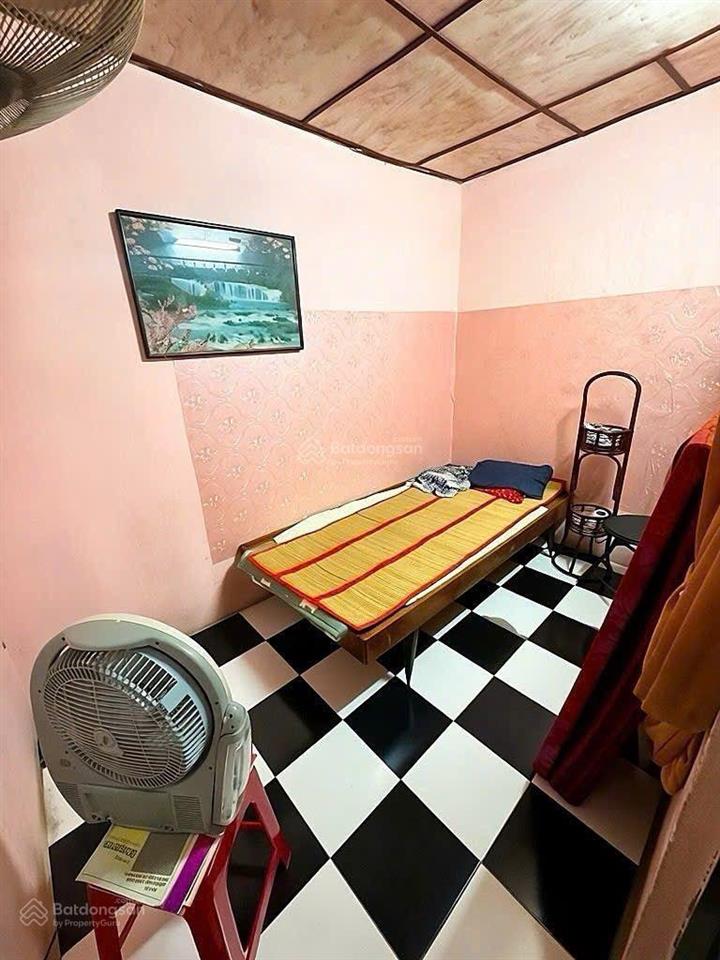 Bán nhà 2 tầng  lê văn sỹ  p11  phú nhuận  37.5m2  chỉ 5.6 tỷ