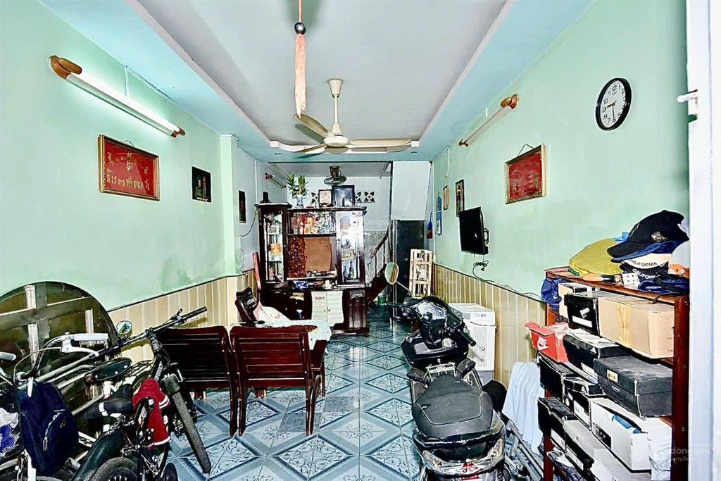 Bán nhà 2 tầng  lê văn sỹ  p11  phú nhuận  37.5m2  chỉ 5.6 tỷ