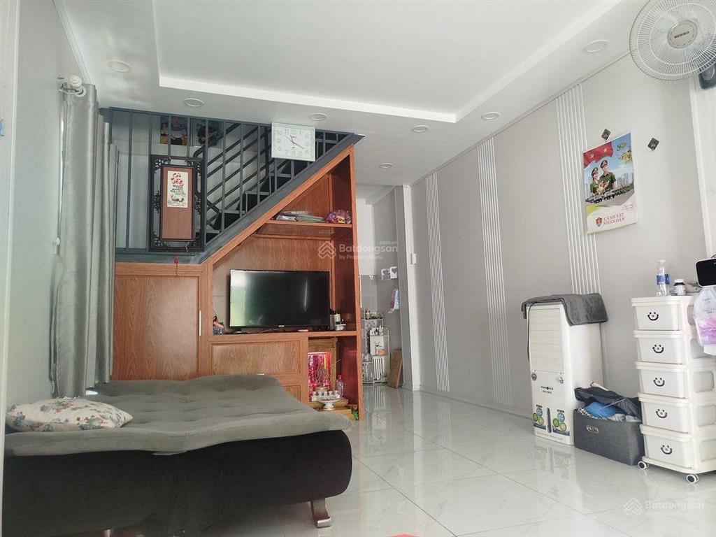 Nhà 2 tầng hxh bến mễ cốc, p15, q8, 67m2 chỉ 4,6 tỷ