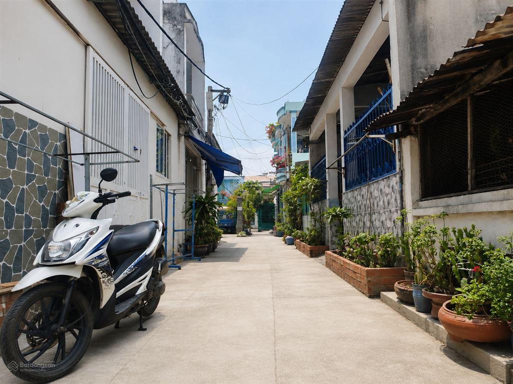 Nhà 2 tầng hxh bến mễ cốc, p15, q8, 67m2 chỉ 4,6 tỷ