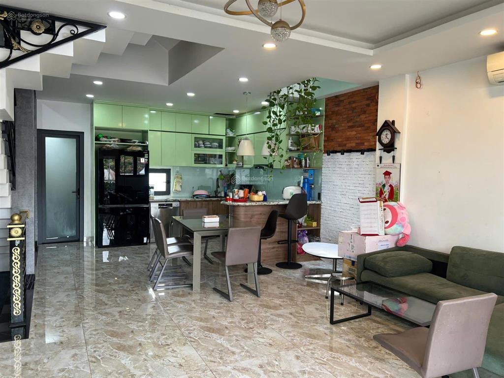 Nhà đẹp 4 tầng kênh tân hóa hòa thạnh tân phú ngang hiếm gần 6m 63m chỉ 8,49 tỷ