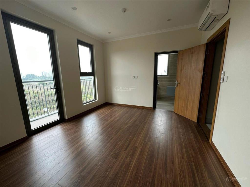 Cho thuê tầng 1 làm văn phòng giá từ 11tr/tháng căn 75m2