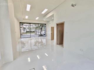 Cho thuê tầng 1 làm văn phòng giá từ 11tr/tháng căn 75m2