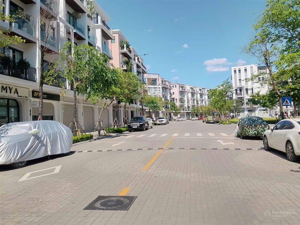 Cho thuê tầng 1 làm văn phòng giá từ 11tr/tháng căn 75m2