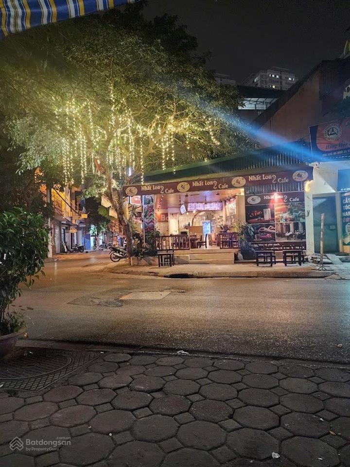 Cafe, nhà hàng đẹp quá ạ 120m2 sử dụng mặt tiền 15m  25tr/th