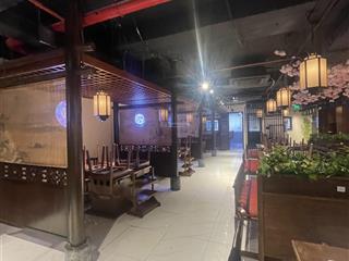 Nhà hàng, cafe quá đẹp ạ! 280m2 mặt tiền 10m phố giảng võ  70tr/th