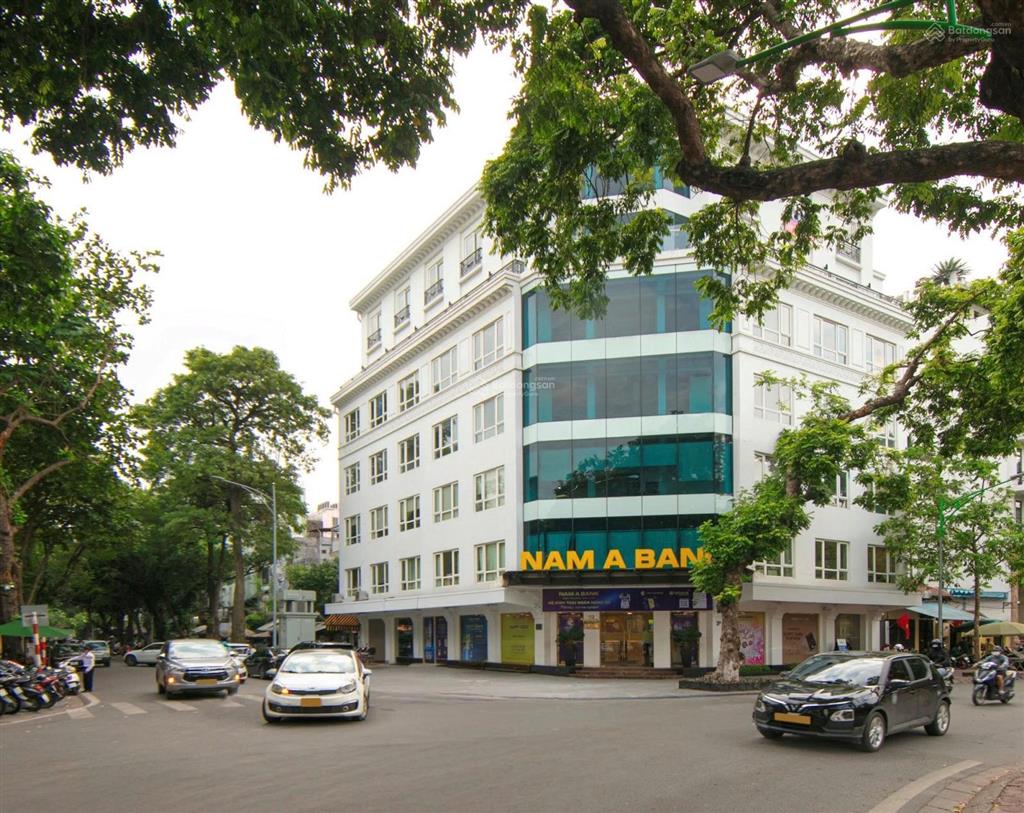 Mặt phố nguyễn tuân  nguyễn huy tưởng 260m2 mặt tiền 30m  cafe, siêu thị quá đẹp  110tr/th