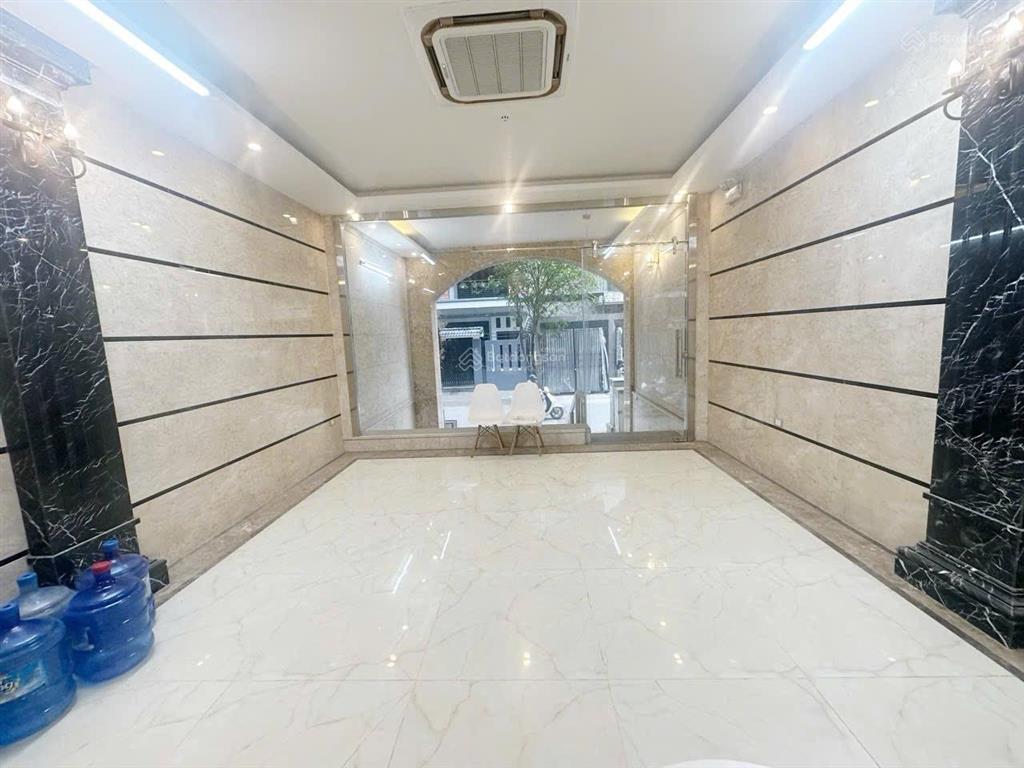 Cho thuê tầng 1 phố xuân quỳnh  trung hoà 40m2 mặt tiền 5m spa, nail cực đẹp  12tr/th