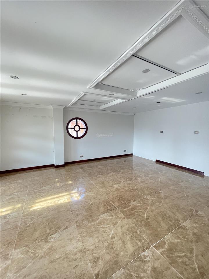 Cho thuê biệt thự phố minh khai 150m2 x 4,5 tầng  ở văn phòng, lớp học  40tr/th