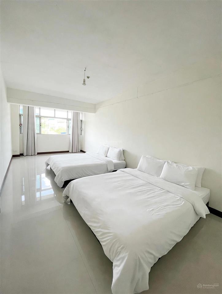 Tập thể phố tạ quang bửu 40m2 có đh, nl giường tủ  5tr