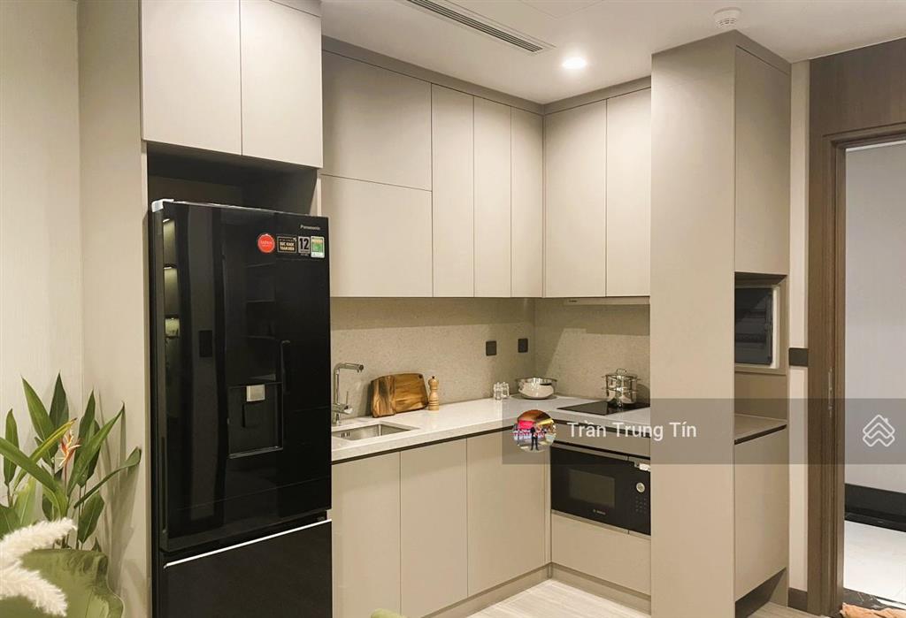 Chính chủ bán căn 06 tầng trung  55m2 lancaster legacy quận 1, giá vốn chỉ 13.5 tỷ