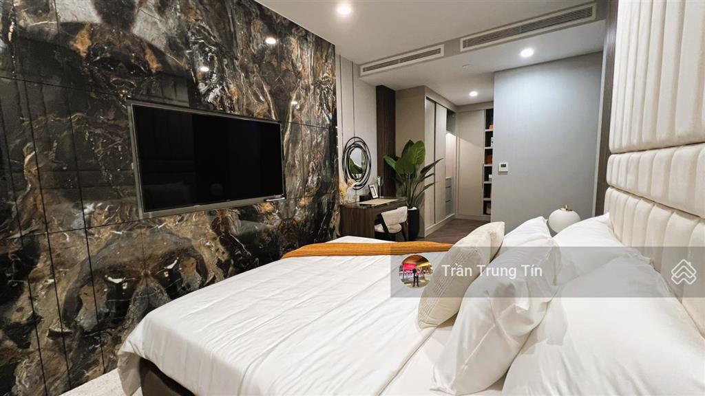 Căn 1pn tháp b lancaster legacy 46m², view pháo hoa trung tâm, giá 16 tỷ