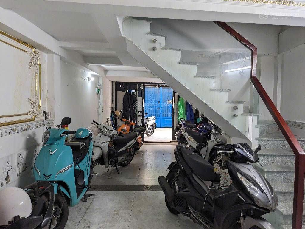 Bán nhà quận 7 6,3 tỷ  hẻm xe ô tô 749 huỳnh tấn phát, đang cho thuê 30 triệu/tháng