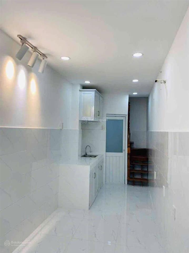 Bán nhà tân hưng quận 7, 3 tầng, xe 4 chỗ tới nhà, gần him lam, giá nhỉnh 2 tỷ
