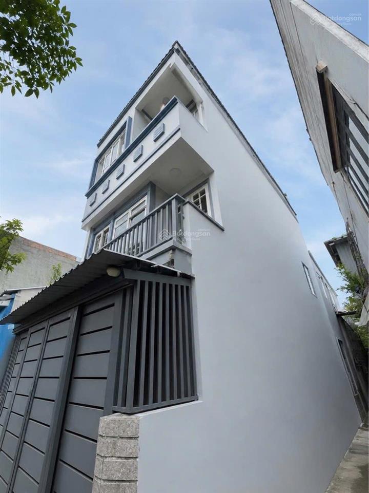 Bán nhà lô góc 4 tầng đường gò ô môi, phường phú thuận, quận 7  nhà mới đẹp, gần phú mỹ