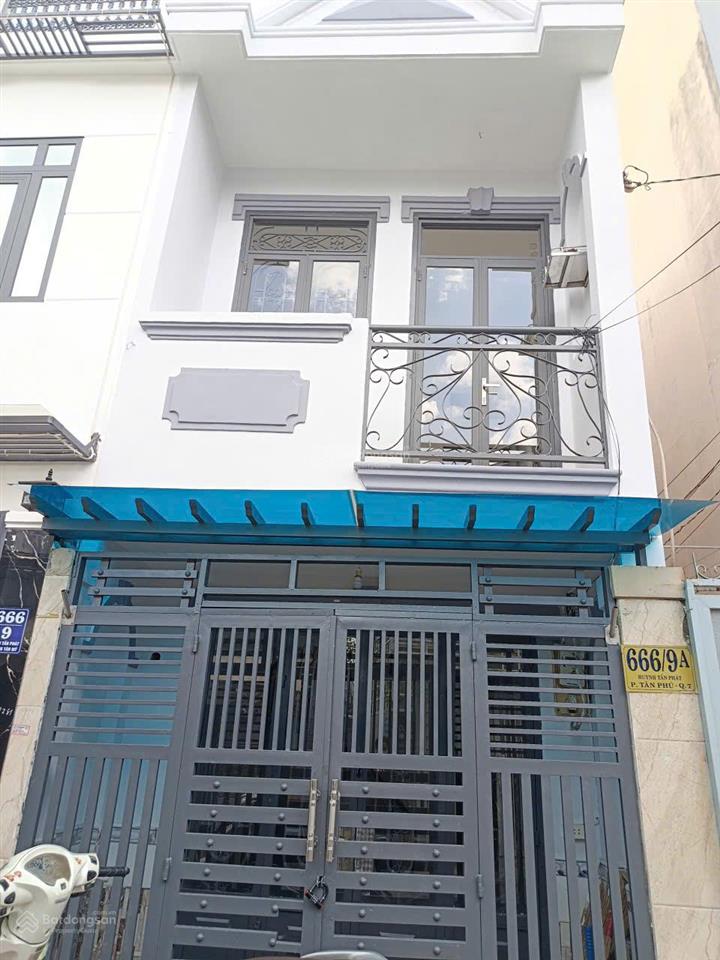 Bán nhà quận 7 2 tầng kiên cố gần phú mỹ hưng giá chỉ 3,69 tỷ