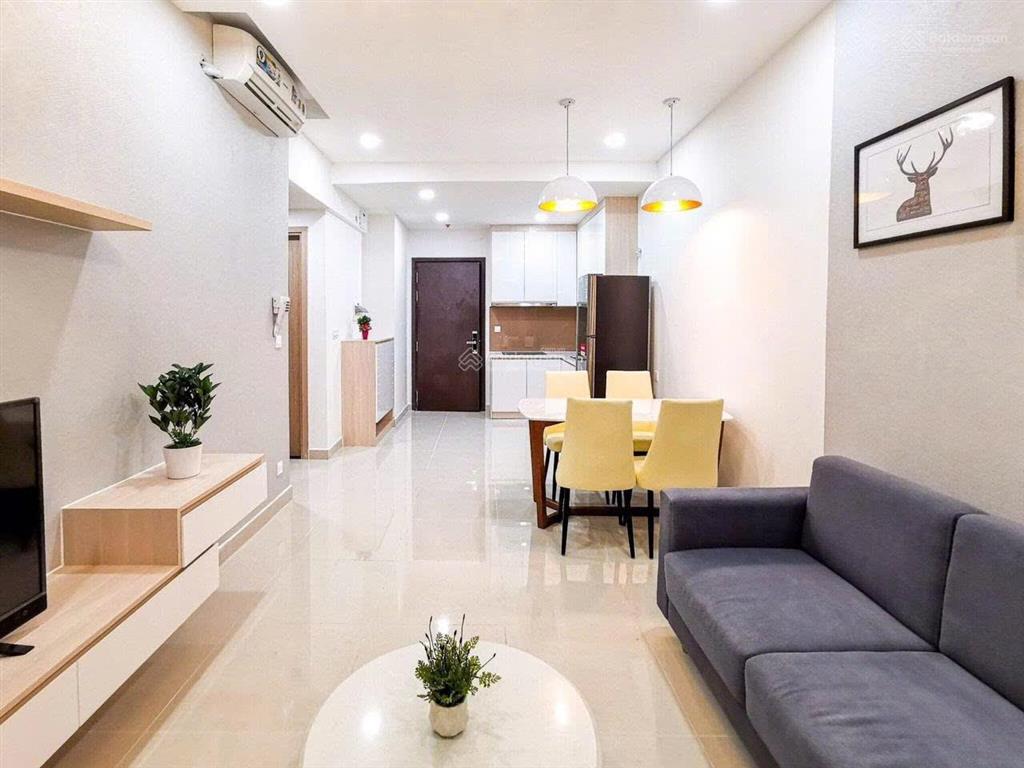 Hot! căn hộ 2pn golden mansion giá cực tốt, view hồ bơi, ban công thoáng mát, số lượng căn có hạn