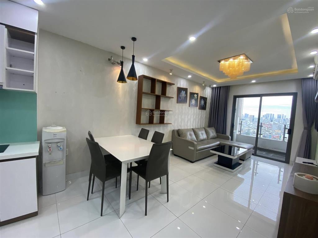 Cho thuê 17 triệu/tháng căn 2pn/2wc, dt 75m2, đầy đủ nội thất ở chcc orchard garden, đc 128 hồng hà