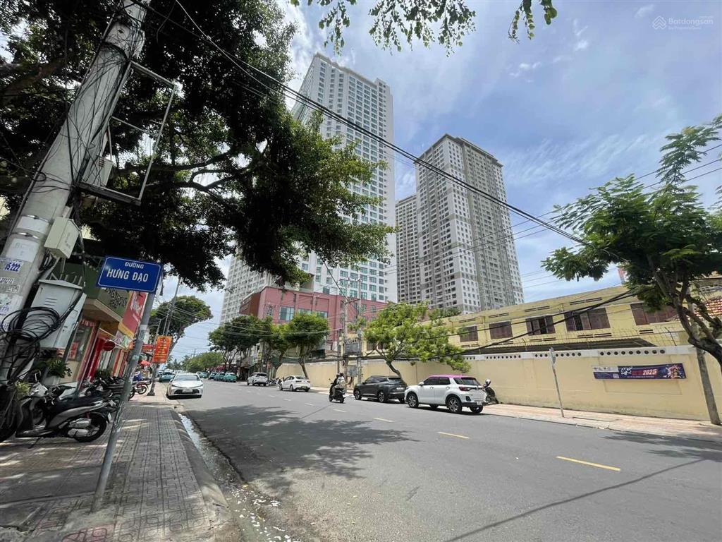Căn hộ biển dqua nha trang  có sổ hồng  giá chỉ 3 tỷ 8