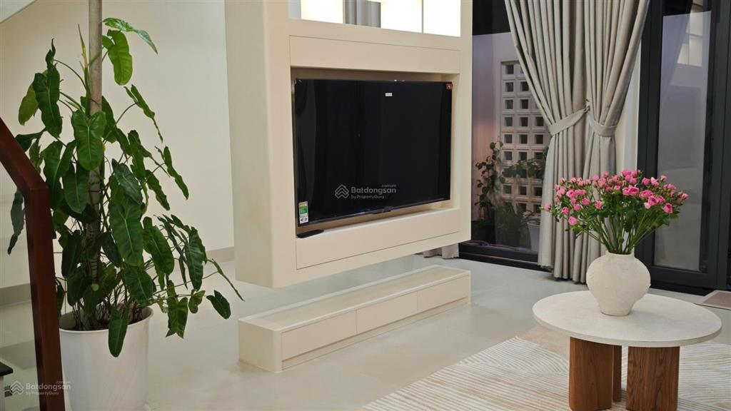 Alo nhà đẹp giá tốt tại trung tâm diên khánh  chi 0901 470 ***