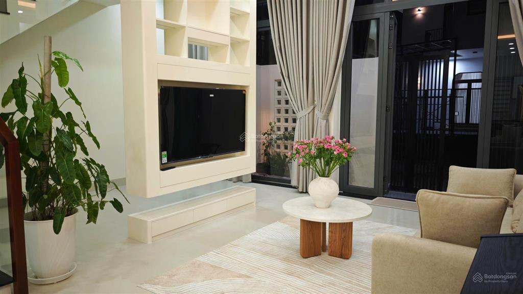 Alo nhà đẹp giá tốt tại trung tâm diên khánh  chi 0901 470 ***