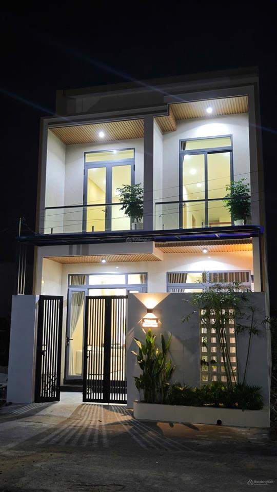 Alo nhà đẹp giá tốt tại trung tâm diên khánh  chi 0901 470 ***