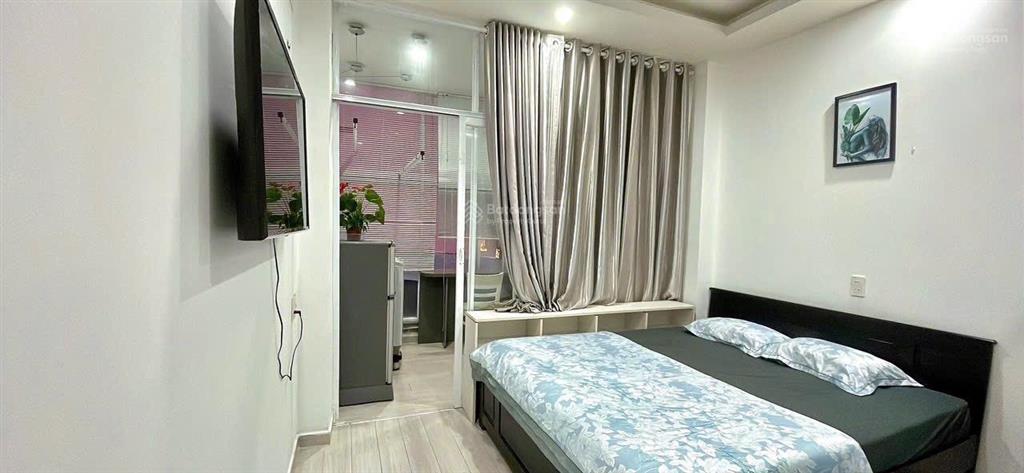 Chỉ 8tr5  cho thuê studio đối diện biển  trần phú