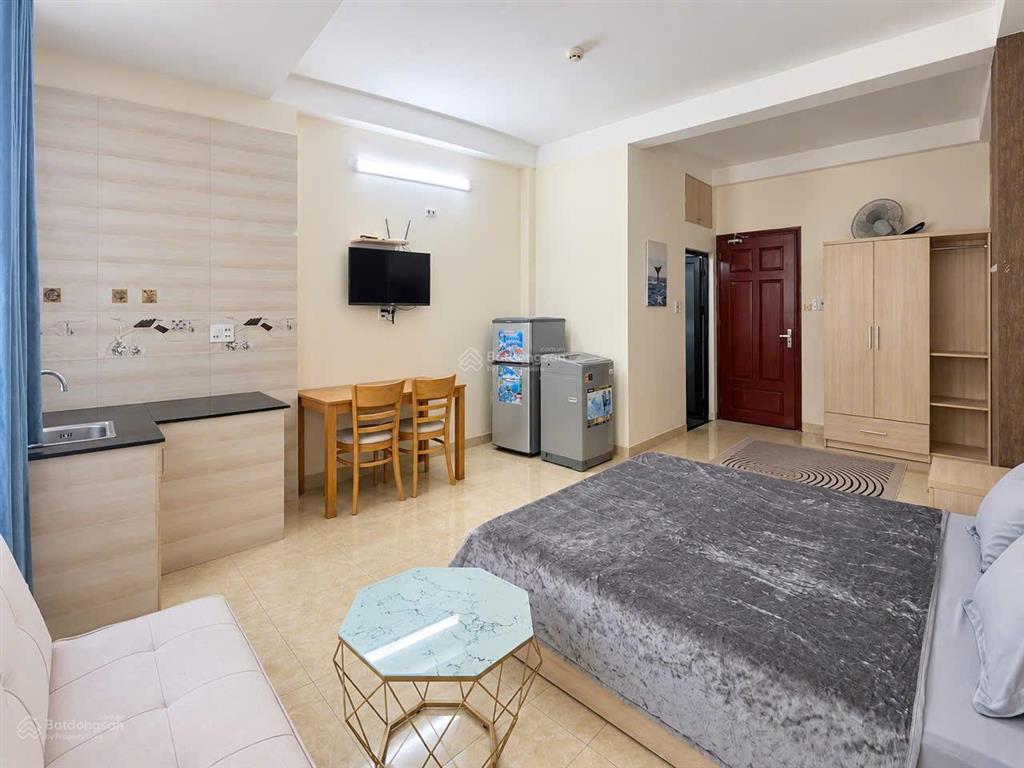 Căn hộ biển  trống sẵn cho thuê căn studio  cửa sổ lớn nguyễn thiện thuật, nha trang