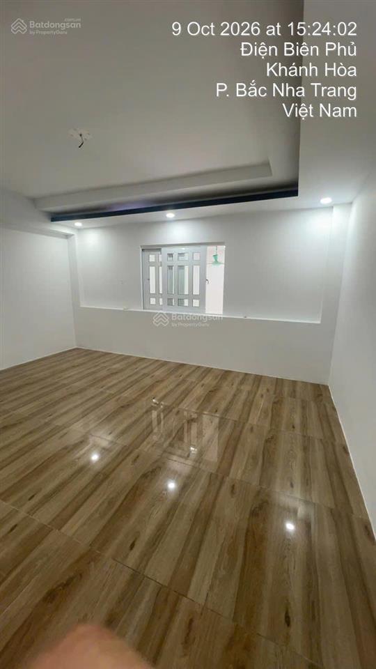 Nhà 4 tầng gần biển nha trang  giá chỉ 12.8  dòng tiền lên đến 25 triệu nguyên căn