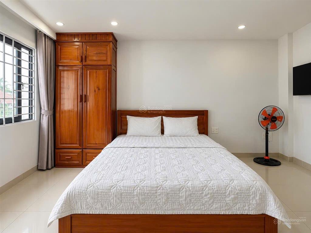 Cho thuê căn hộ nguyễn đức cảnh  giá 8 triệu