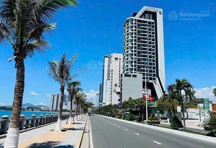 Đất sát biển nha trang  thích hợp xây căn hộ, khách sạn mini! đầu tư hay mua ở đều hợp lý